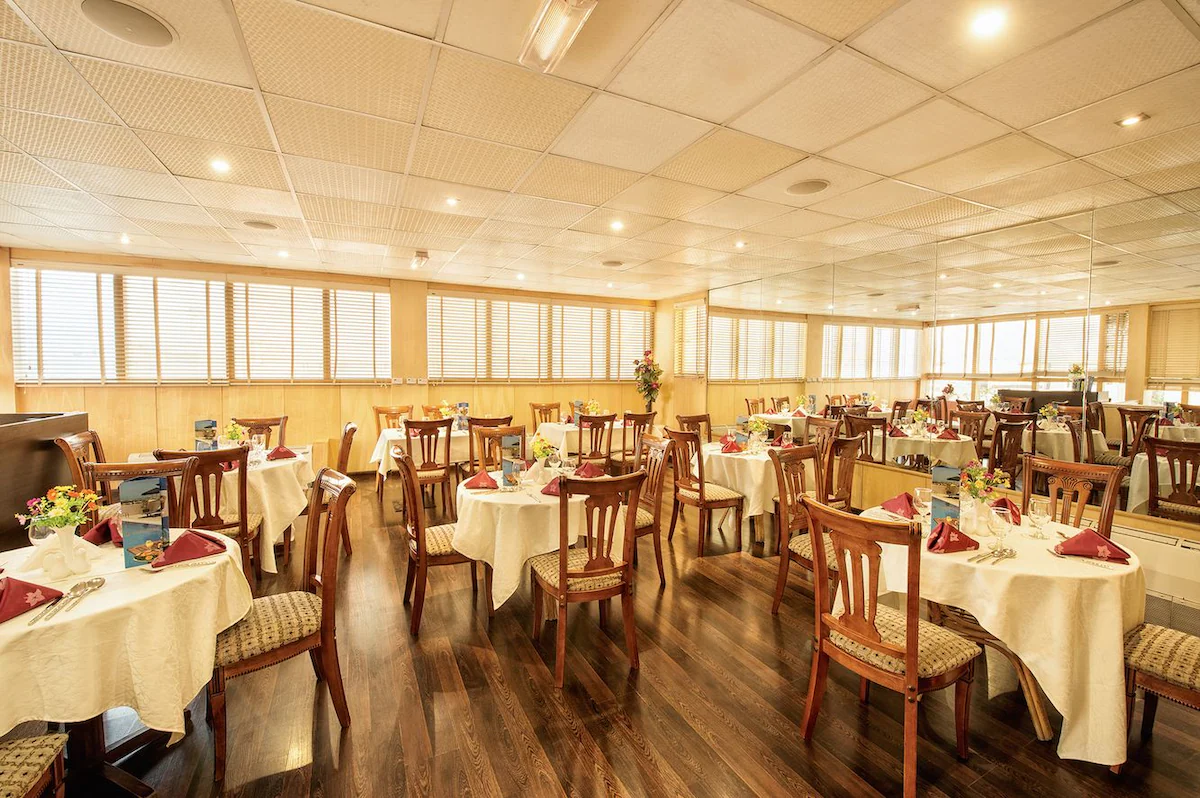 رستوران هتل گرند سنترال دبی